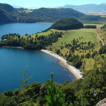 Cabanas Lago Elizalde Coyhaique Bagian luar foto