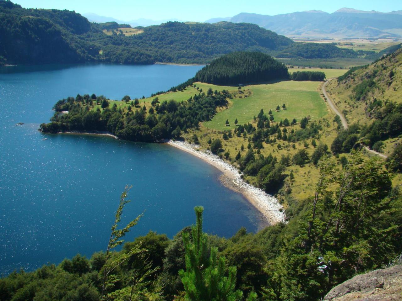 Cabanas Lago Elizalde Coyhaique Bagian luar foto